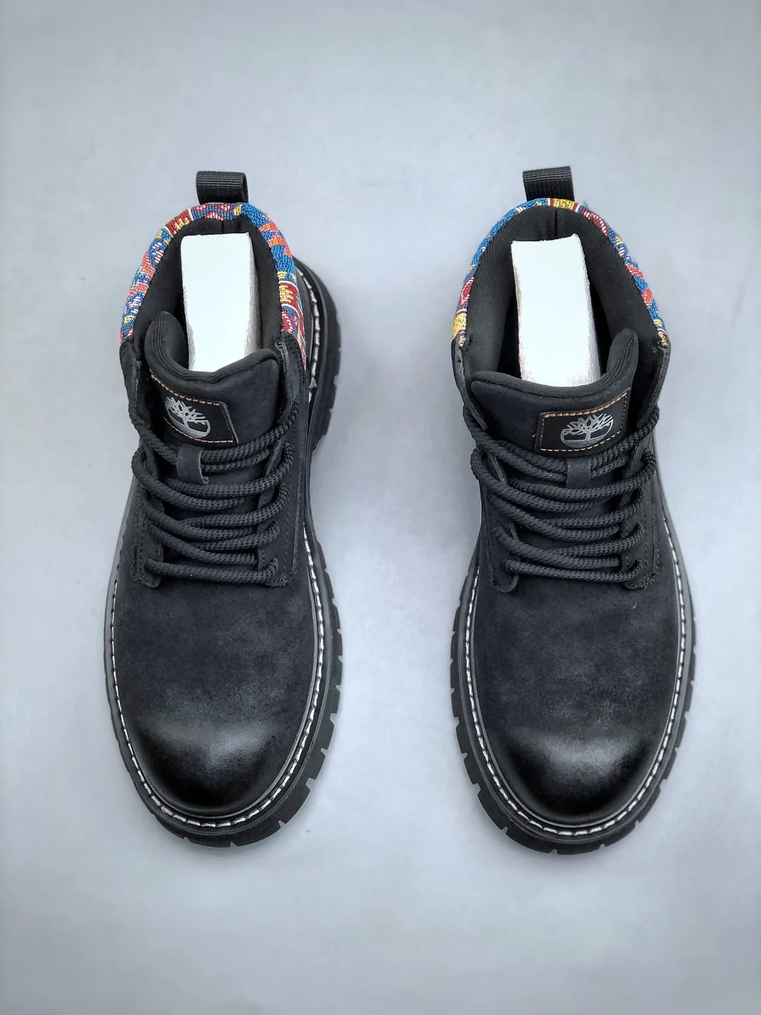 💰520 supports store G Timberland/Timberland classic style 25ss new mid-top classic re-engineering produced by Guangdong factory with new process upgrade autumn and winter new style original box original packaging The fabric is made of hand-grabbed cowhide imported from Italy🇮🇹 with anti-odor and anti-corrosion genuine leather latex insoles to give you a perfect wearing experience quality and durable, a must-have for sportsmen, specializes in not looking handsome, high-quality and first-class foot feel The full set of official website unified packaging, specially designed for cold protection and outdoor use this winter, suitable for daily matching. Size: 39 40 41 42 43 44
